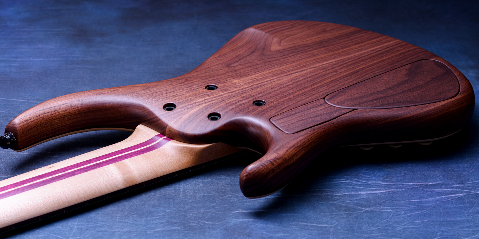 MTD NAMM Show 2025 / 635-24 Holly 10 Top & Walnut Body, Maple & Purpleheart Neck, Old Madagascar Rosewood Fingerboard