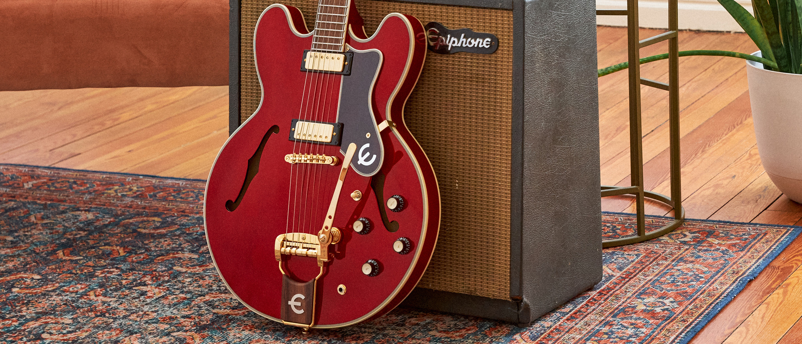 Epiphone 150th-Product-Lifestyle_120