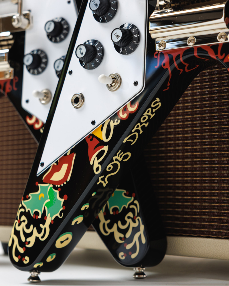 Jimi Hendrix™ 'Love Drops' Flying V, Ebony