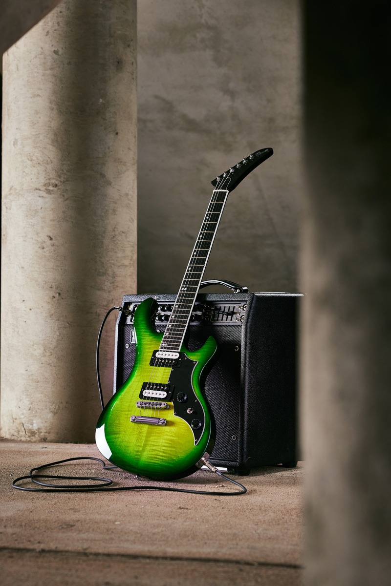 gibson_victory_figured_top