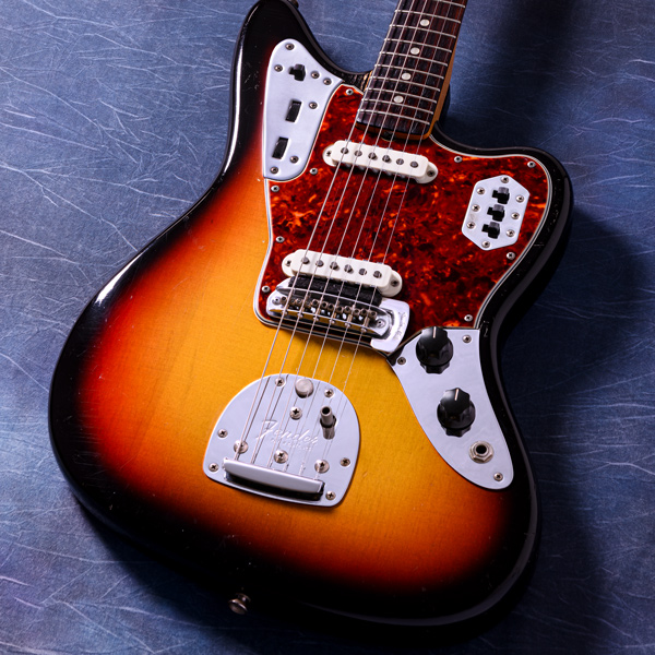 Fender Jaguar 1965 3-Tone Sunburst