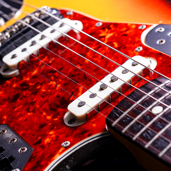 Fender Jaguar 1965 3-Tone Sunburst