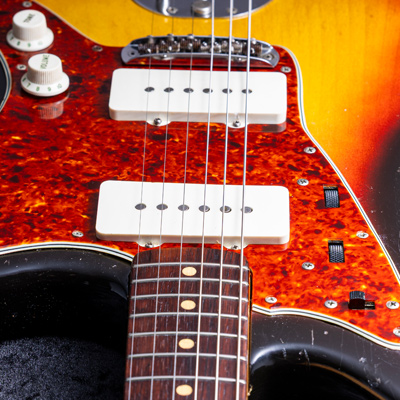 Fender Jazzmaster 1964 -3Tone Sunburst-