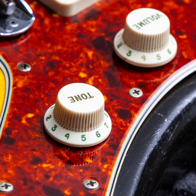 Fender Jazzmaster 1964 -3Tone Sunburst-