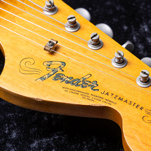 Fender Jazzmaster 1966 -3Tone Sunburst-