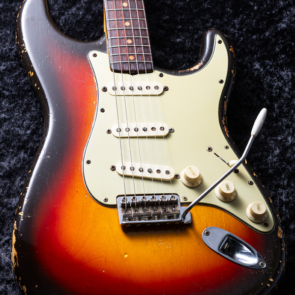 Fender Stratocaster 1962 -3Tone Sunburst-