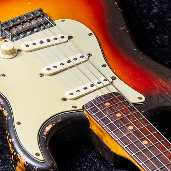 Fender Stratocaster 1962 -3Tone Sunburst-